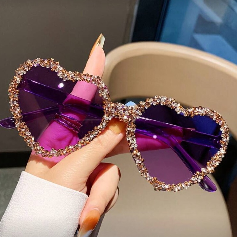 Heart-Shaped Crystal Sunglasses - Purple and Gold